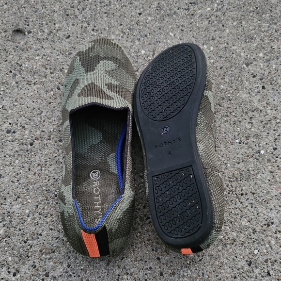 Rothys youth flats size 4Y - Picture 5 of 12